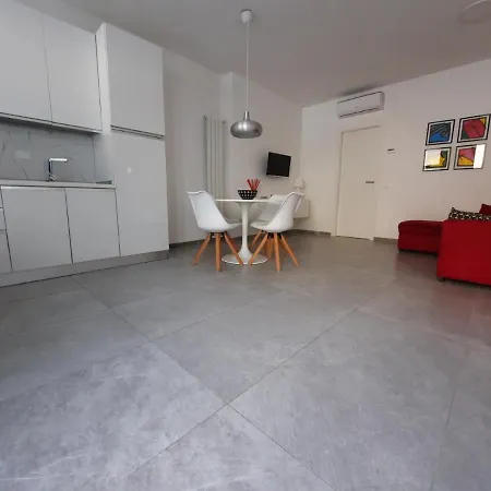 Incantevole Mare ヴィアレッジョ